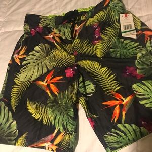 Men’s Swimtrunks XL Tropical print
